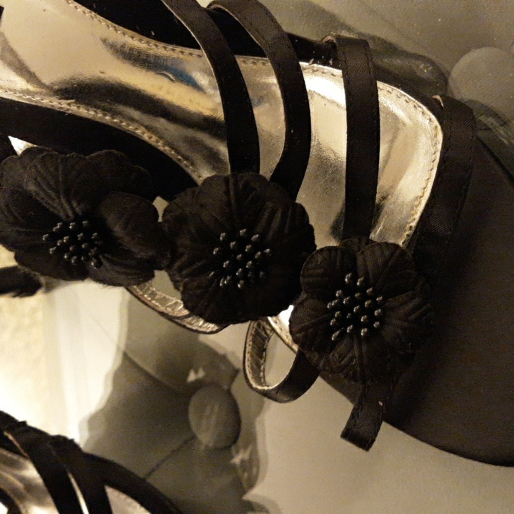 Unlisted shoes. NWOT